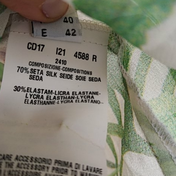 Nwot silk roberto cavalli - Picture 6 of 8